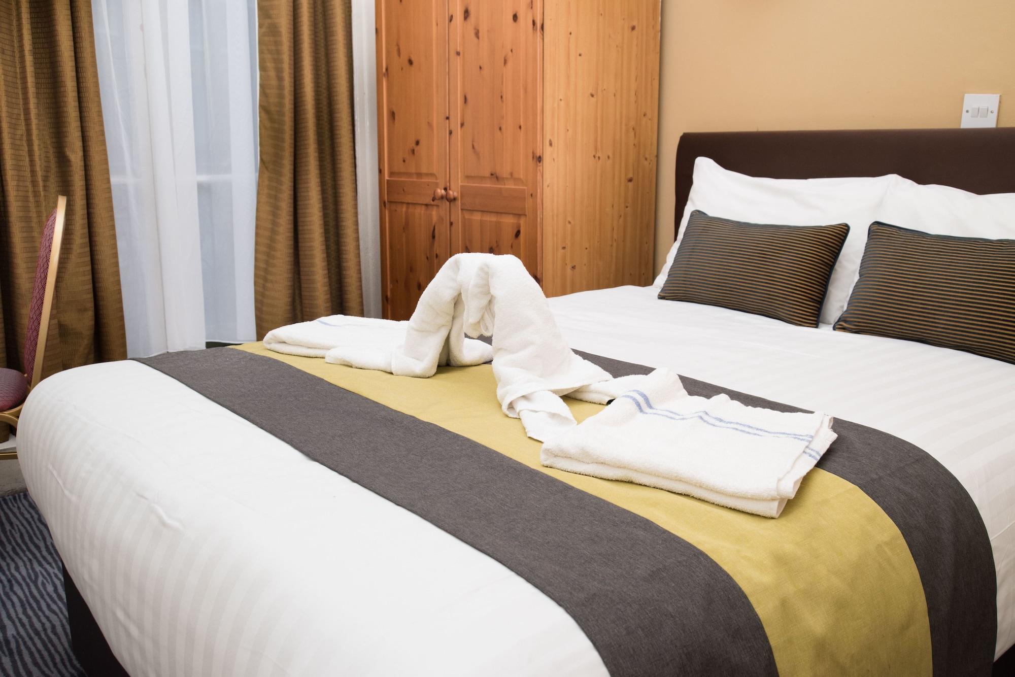 Rose Court Hotel Лондон Екстериор снимка