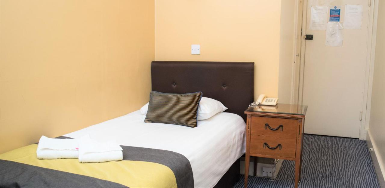 Rose Court Hotel Лондон Екстериор снимка